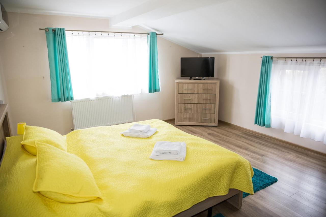 Апартаменты Apartament Beta Бистрица Экстерьер фото