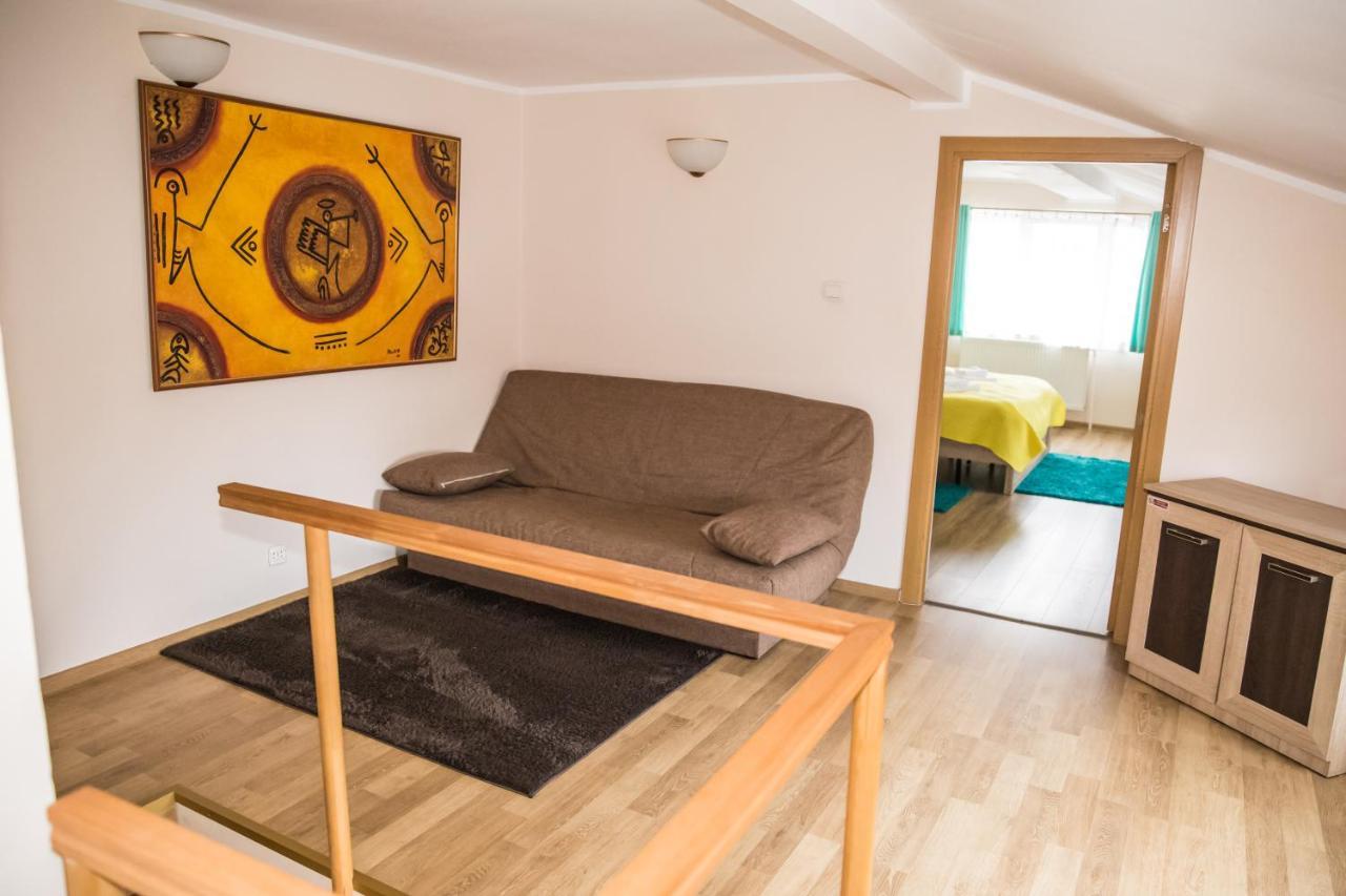 Апартаменты Apartament Beta Бистрица Экстерьер фото