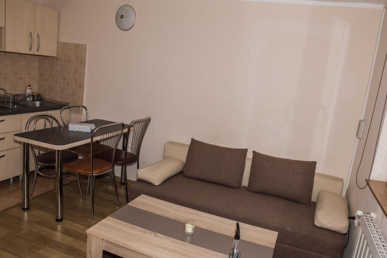 Апартаменты Apartament Beta Бистрица Экстерьер фото