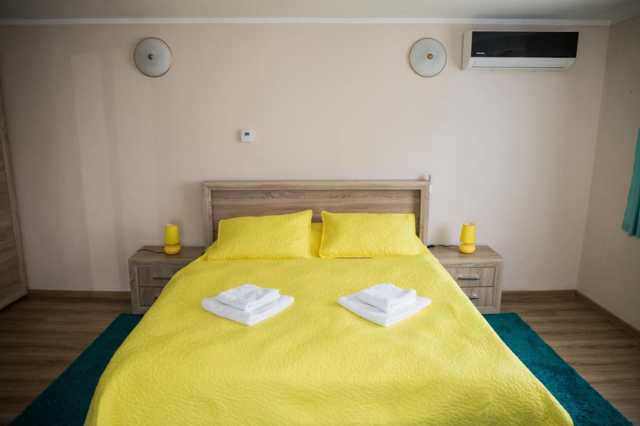 Апартаменты Apartament Beta Бистрица Экстерьер фото
